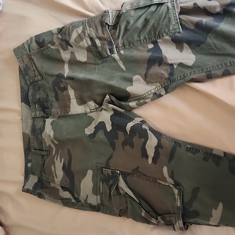 Camo pants